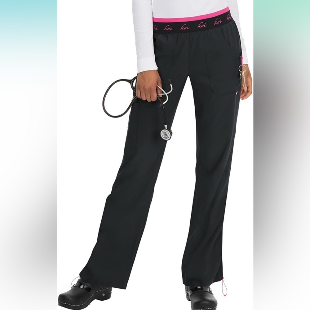 Koi women’s scrub bottoms in black size medium.